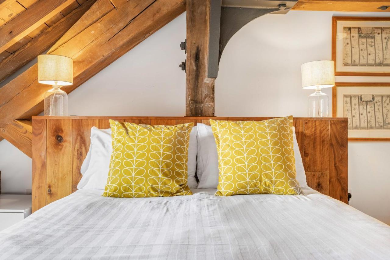 Luxury 2 Bed Apartment In Historic Royal William Yard Plymouth Eksteriør bilde